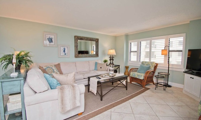 Indian Beach Condo | Summer Winds B-235, Oceanfront Condo in Indian Beach, NC!