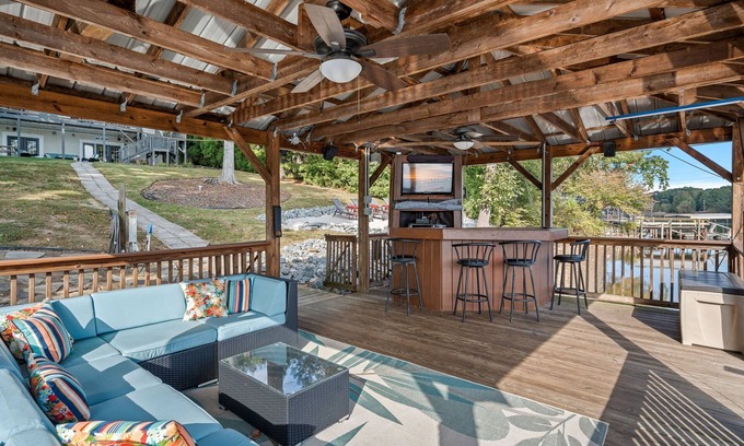 Terrell House | Sun Kissed Cove by SoCharm | Private Dock and Beach