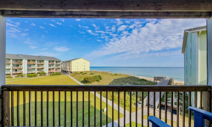 Surf City Condo | Surf Condos 222 - Community Pool & Beach Bliss!