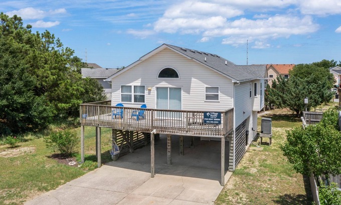 Colington House | The Coconut Cottage: 3-bedroom Soundside Cottage, Short Stays Anytime!
