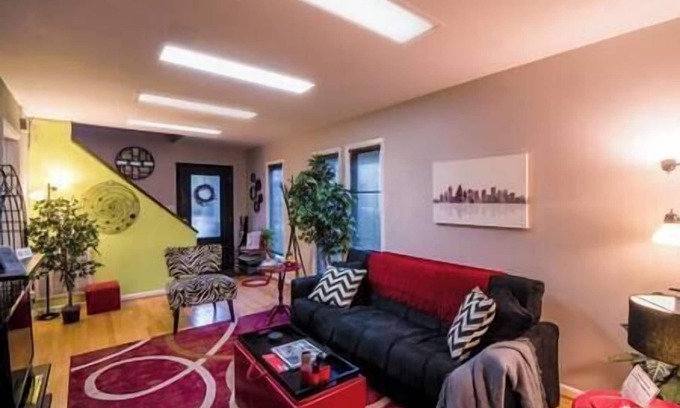 Fourth Ward House | The Guest House * 2BR * Historic Uptown Charlotte