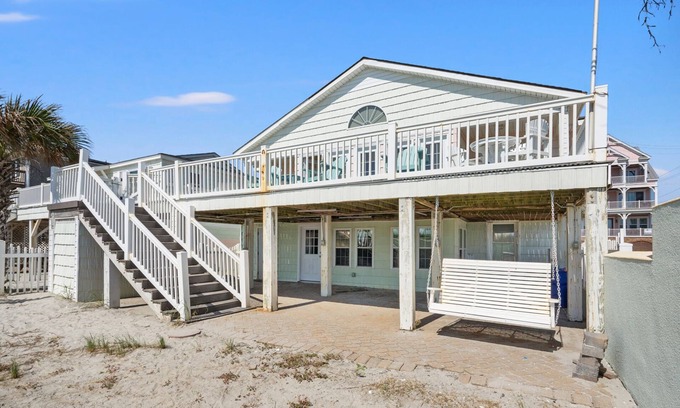 Ash House | Unbeatable Oceanfront Retreat in N. Myrtle Beach: 4 Bedroom House w/Game Room