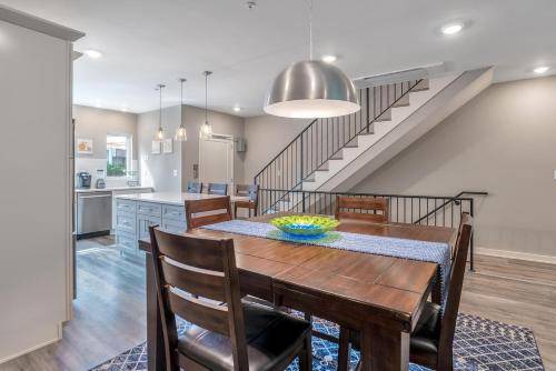 Asheville House | House ∙ 3 bedrooms ∙ 6 guests