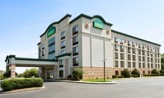 Greensboro Hotel | Wingate by Wyndham Greensboro