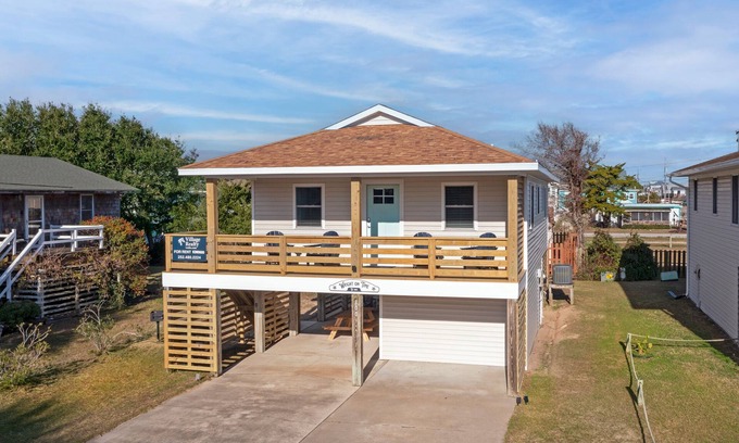 Colington House | Wright On Time: Central Location | Dogs Welcome