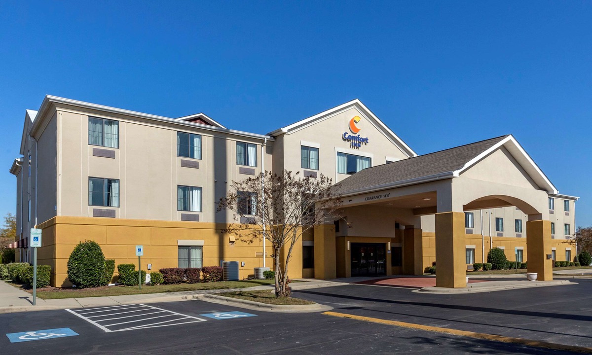 Smithfield Hotel | Comfort Inn Smithfield Near I-95