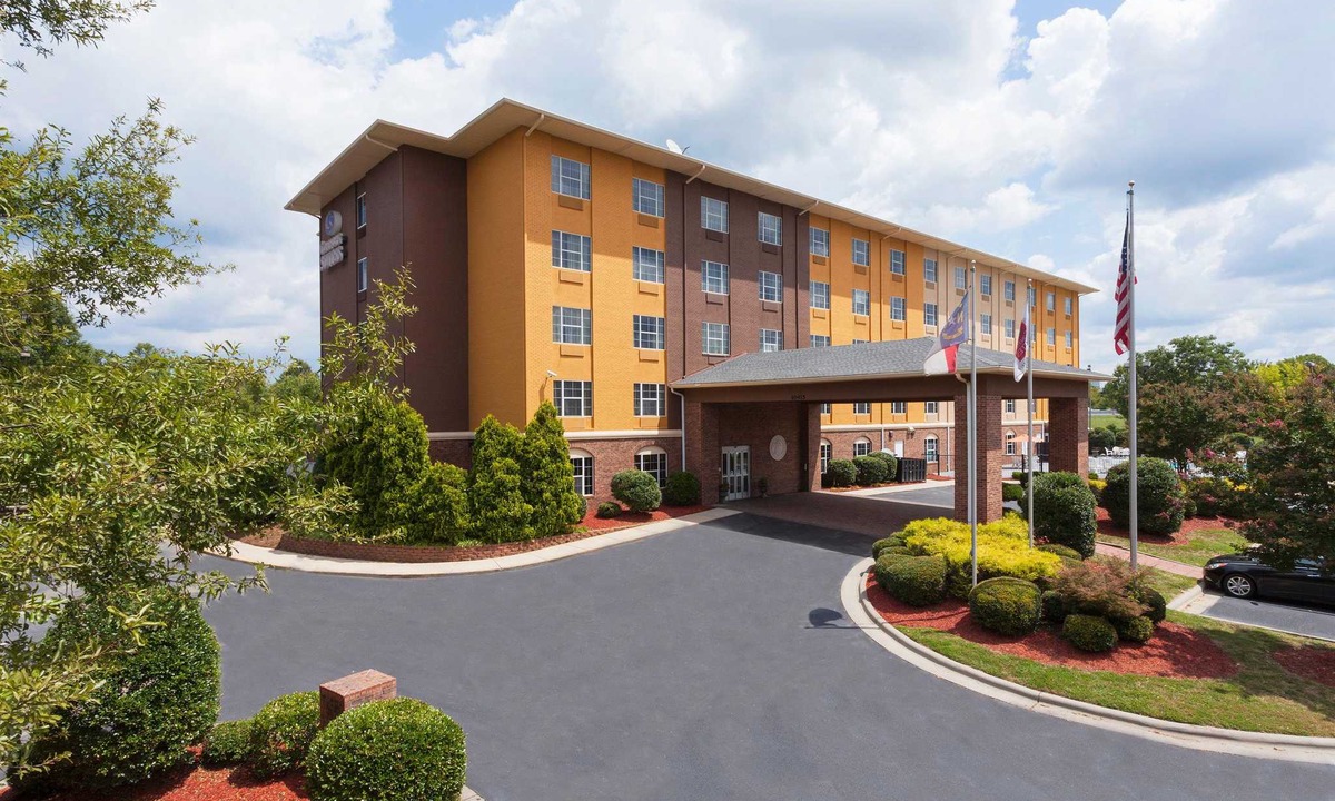 Pineville Hotel | Comfort Suites Pineville - Ballantyne Area