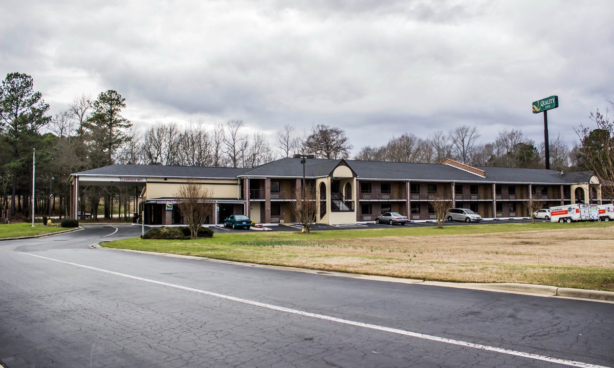 Kenly Hotel | Quality Inn Kenly I-95