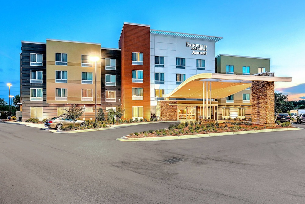 Greenville Hotel | Fairfield Inn & Suites by Marriott Greenville