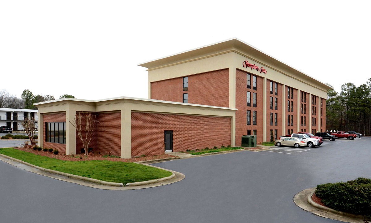 Roxboro Hotel | Hampton Inn Roxboro