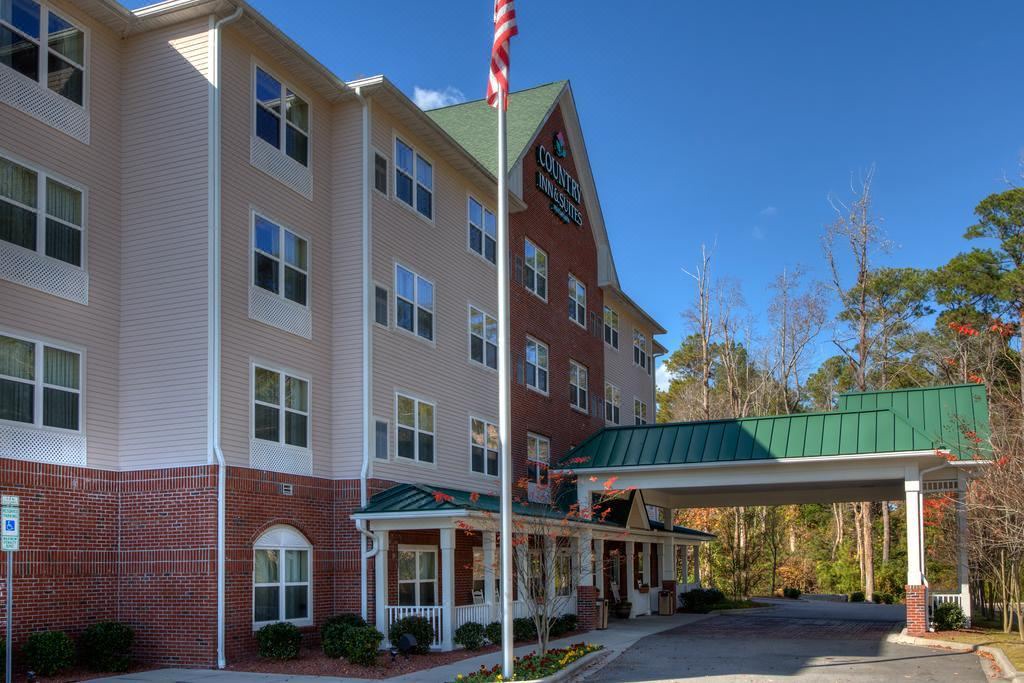 Wilmington Hotel | Country Inn & Suites by Radisson, Wilmington, NC