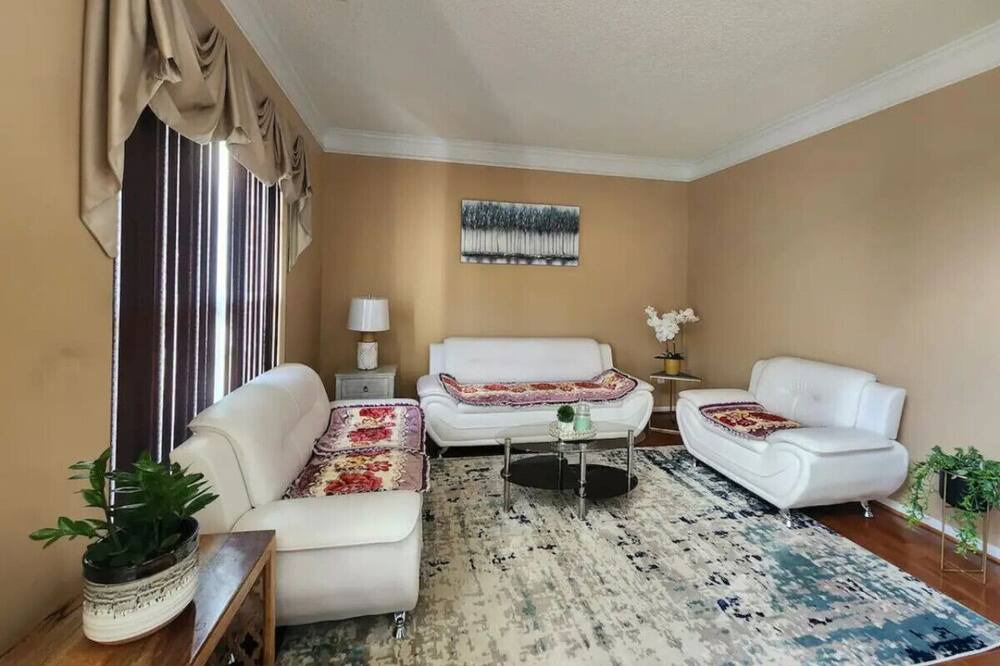 Mint Hill House | 122) Massive 3 bedroom home with fenced yard!