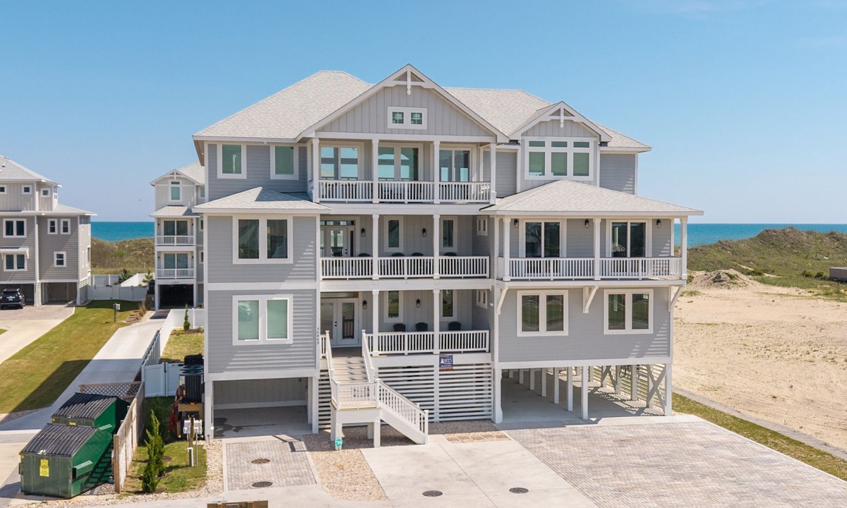 Hatteras House | Seaphoria 14 Bedroom Home at Hatteras Island Reserve