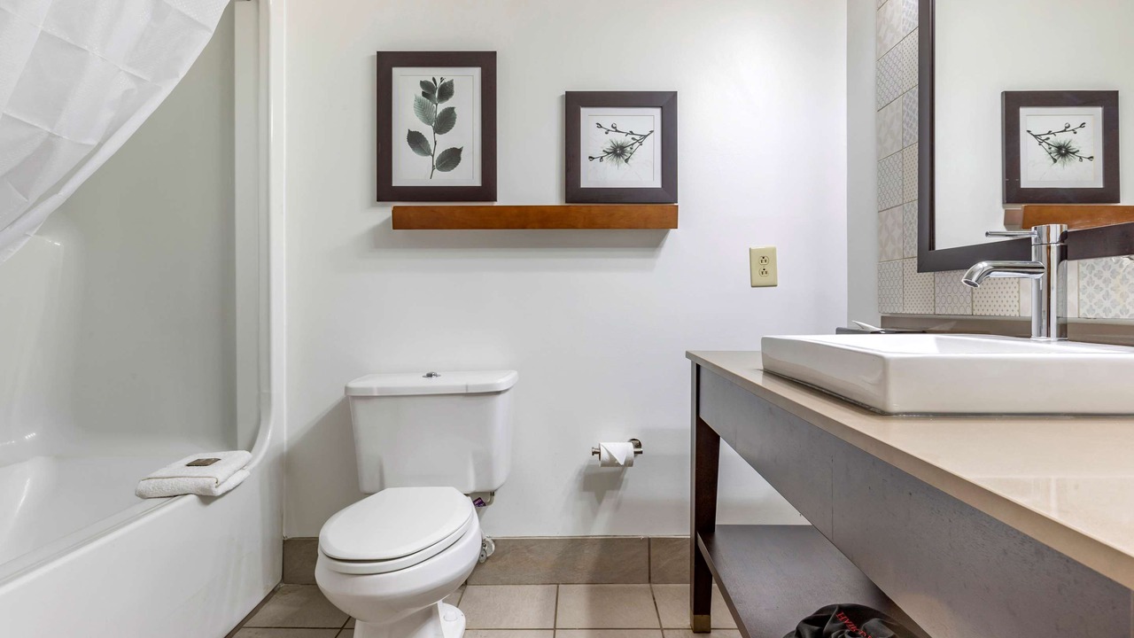Photo of Bathroom in Lumberton