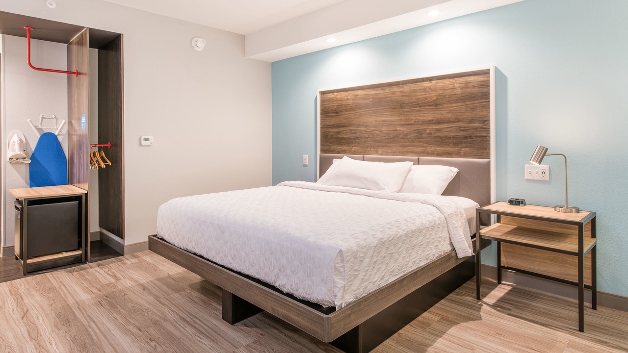 Photo of Bedroom in Cape Fear