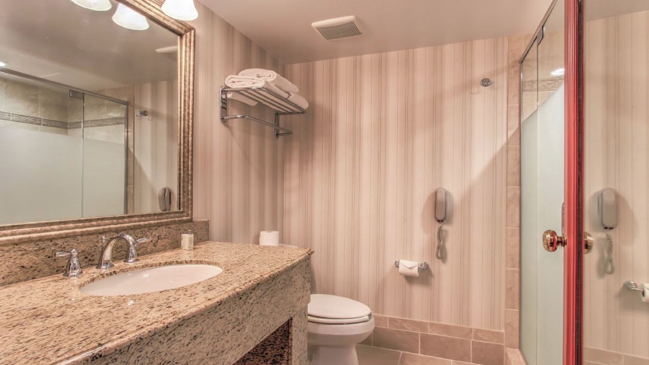 Photo of Bathroom in Norfolk - Virginia Beach