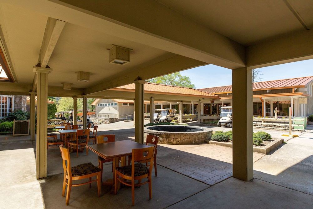 Photo of Patio Balcony in Waynesville