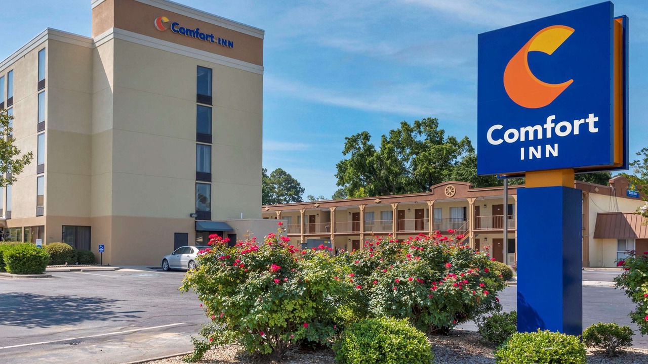 Photo of Buildings in Elizabeth City