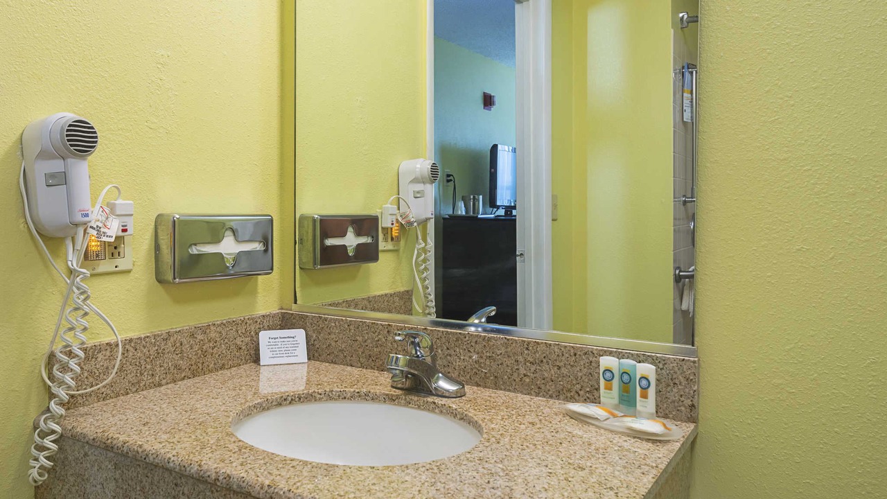 Photo of Bathroom in Washington