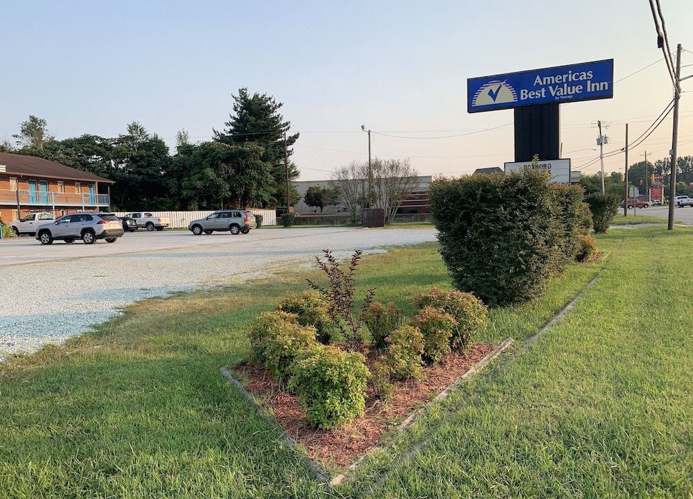 Photo of Buildings in Roxboro