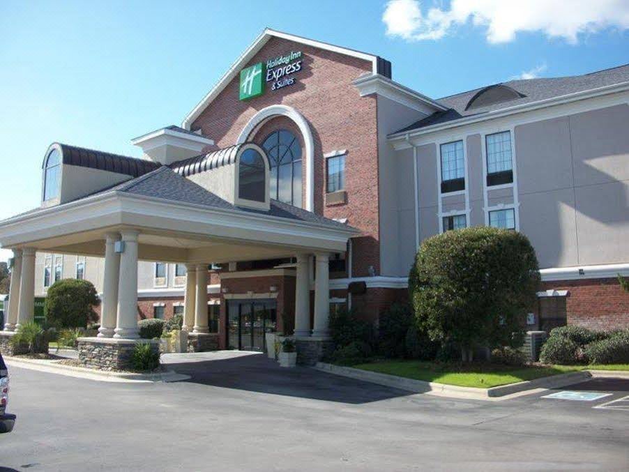 Photo of Buildings in Morehead City