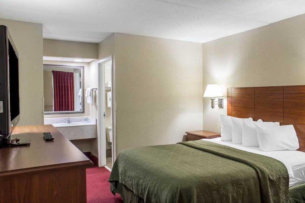 Photo of Bedroom in Selma