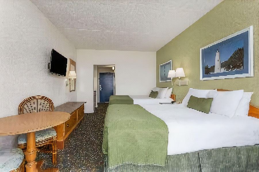 Photo of Bedroom in Kill Devil Hills