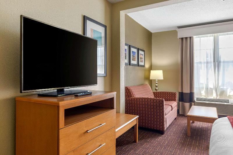 Photo of Livingroom in Winston - Salem