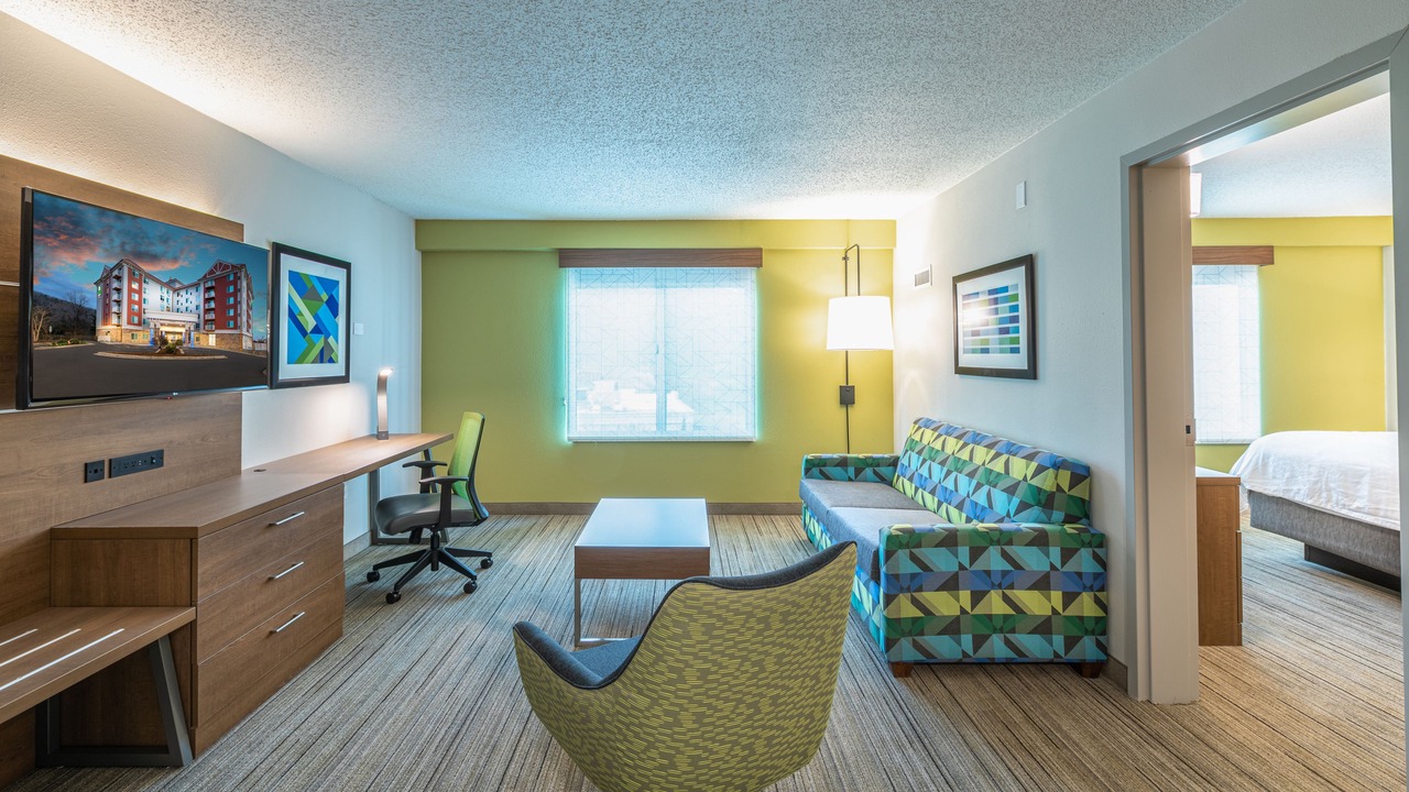 Photo of Livingroom in Asheville