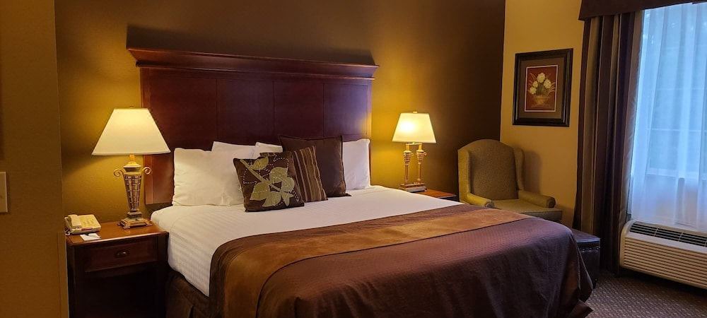 Photo of Bedroom in Flat Rock