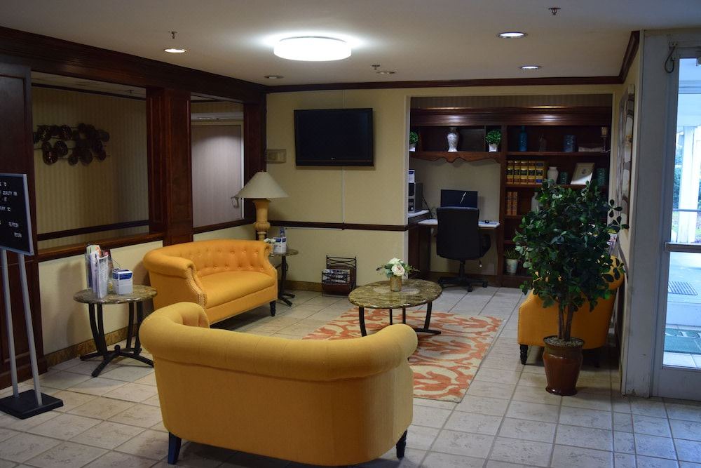 Photo of Livingroom in Rocky Mount