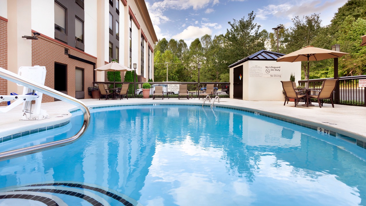 Photo of Outdoor in Morganton