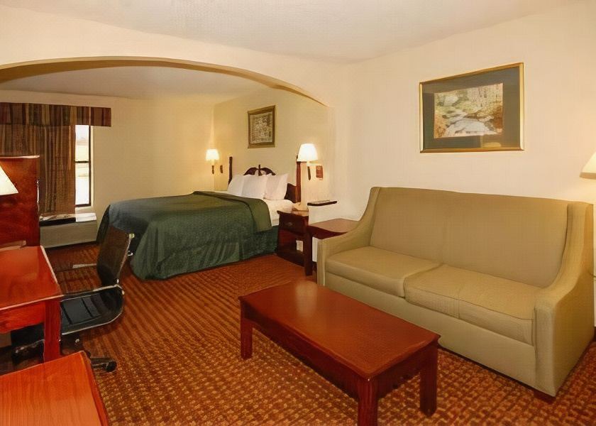 Photo of Livingroom in Apex