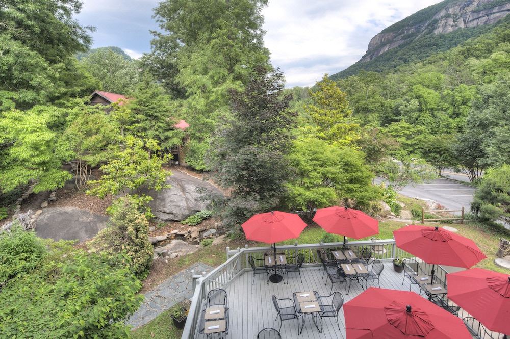 Photo of Patio Balcony in Chimney Rock