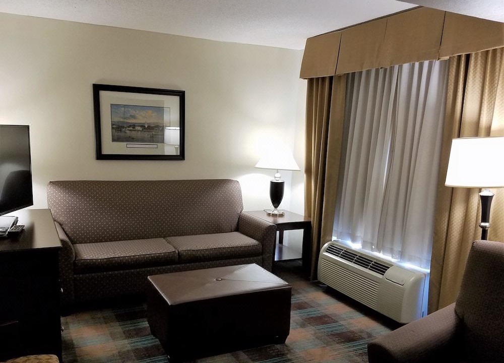 Photo of Livingroom in Greensboro