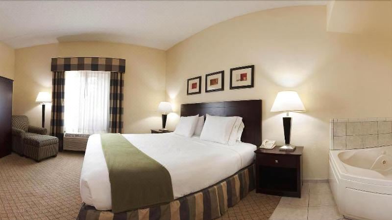 Photo of Bedroom in Kannapolis
