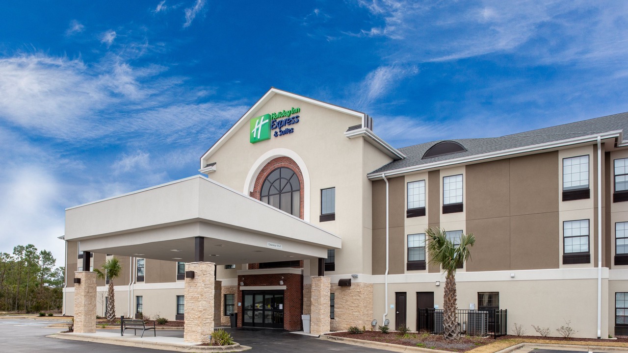 Photo of Buildings in Morehead City