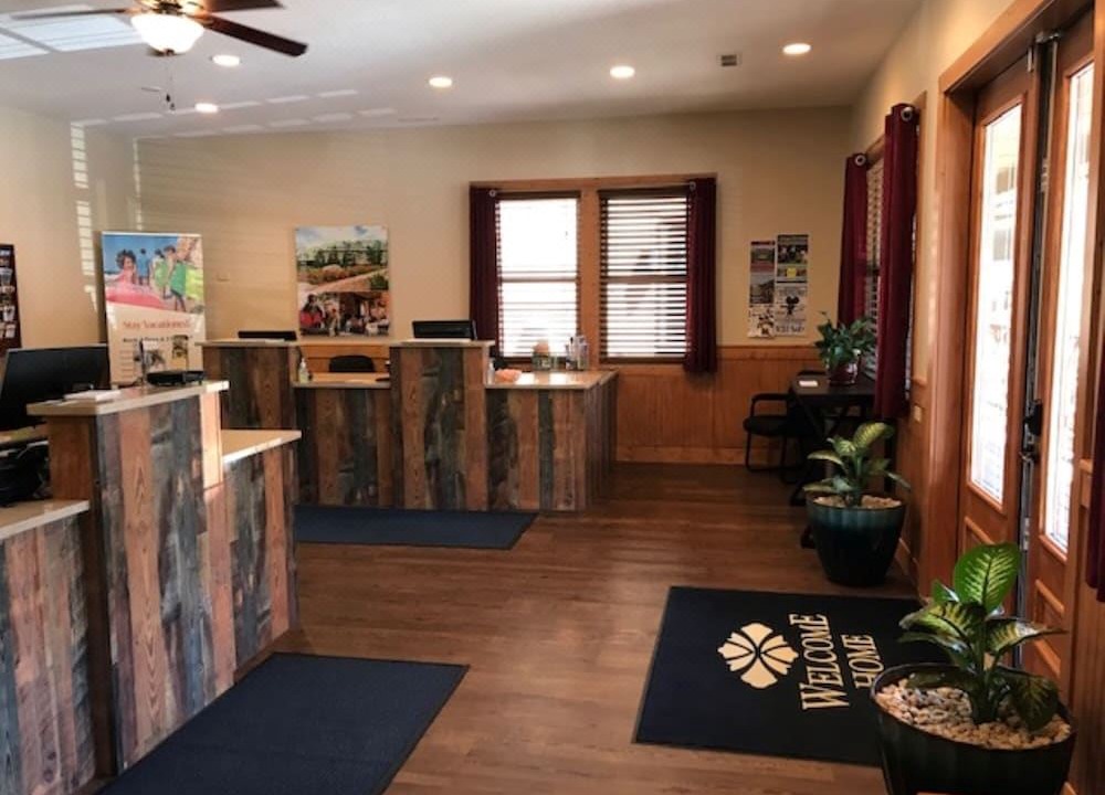 Photo of Livingroom in Sapphire