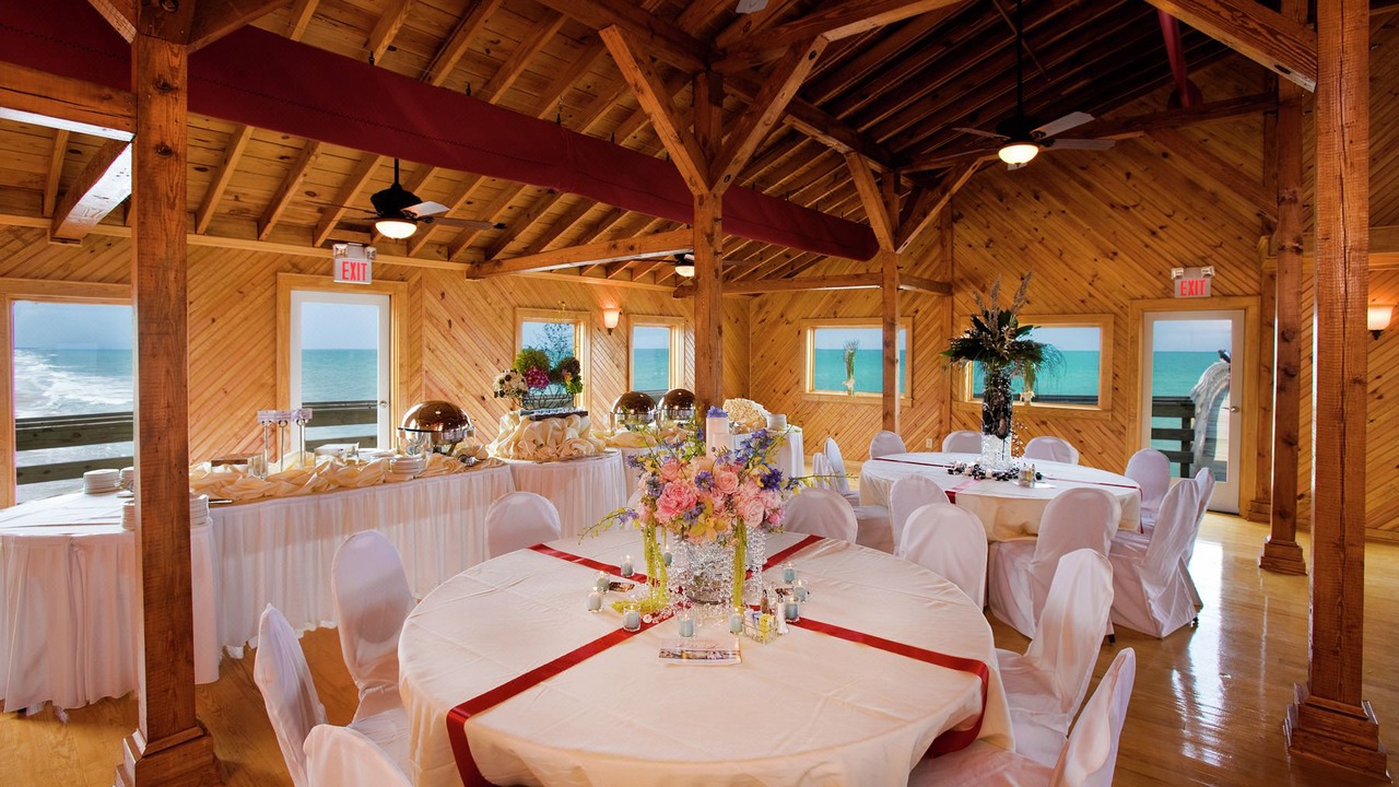 Photo of Livingroom in Kitty Hawk