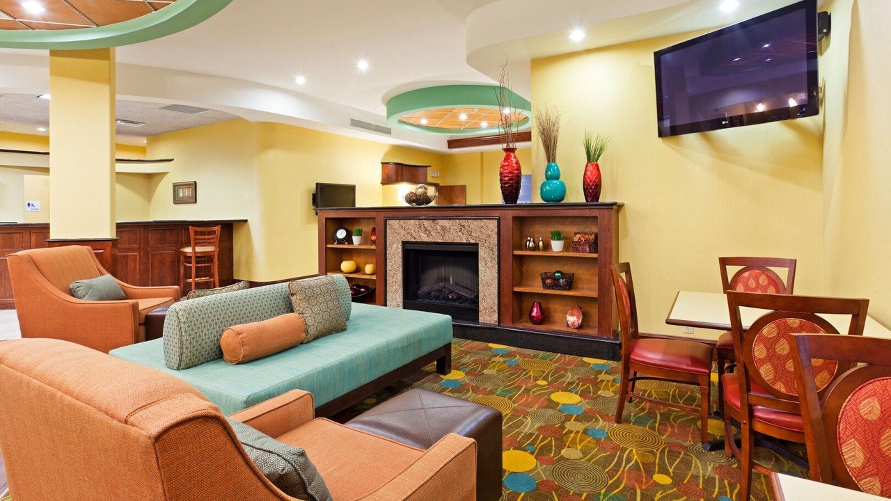 Photo of Livingroom in Greensboro