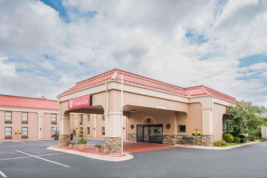 Photo of Buildings in Hendersonville