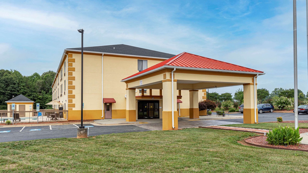 Photo of Buildings in Mocksville