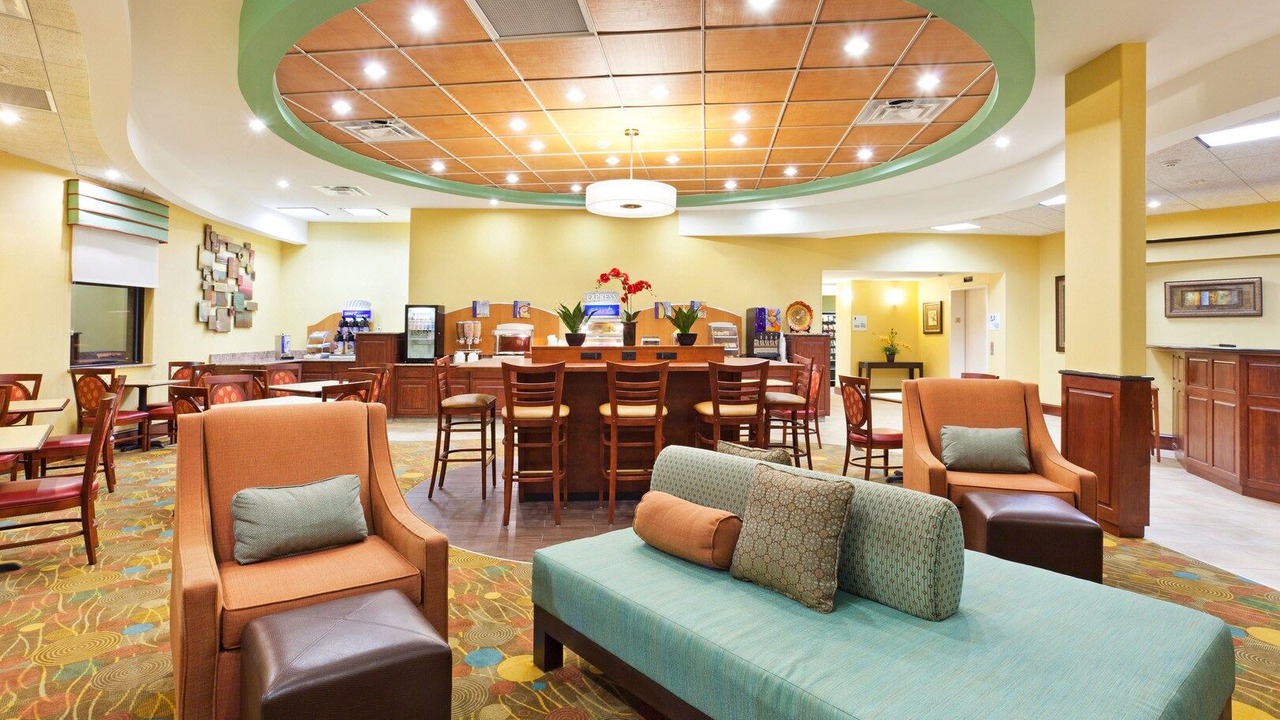 Photo of Livingroom in Greensboro