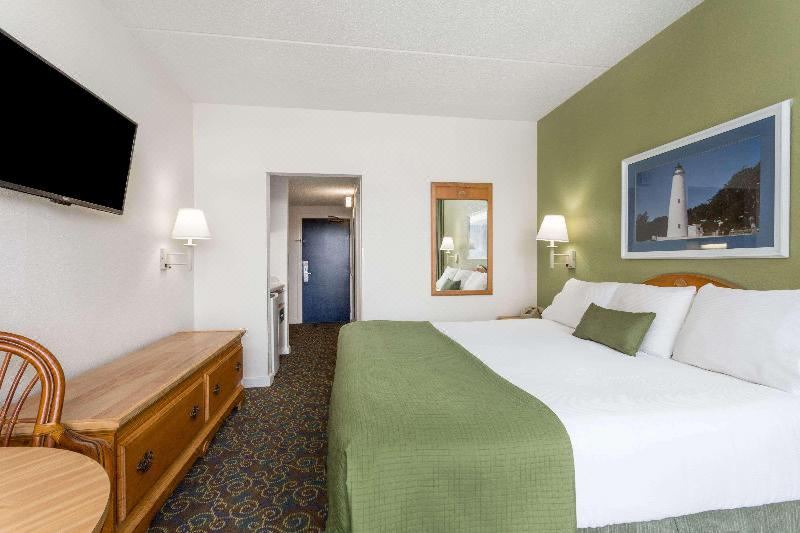 Photo of Bedroom in Kill Devil Hills