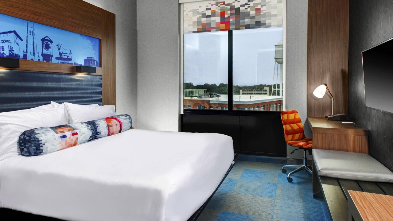 Photo of Bedroom in Downtown
