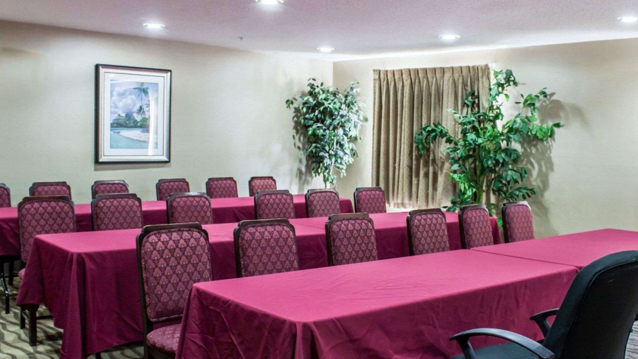 Photo of Livingroom in Garner