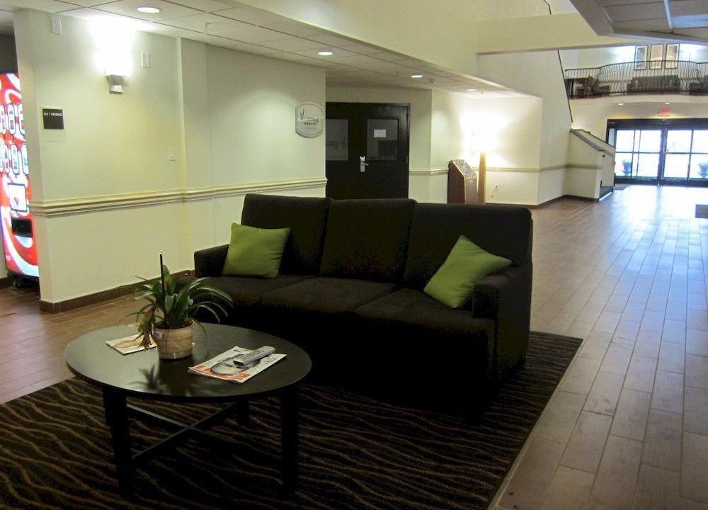 Photo of Livingroom in Albemarle