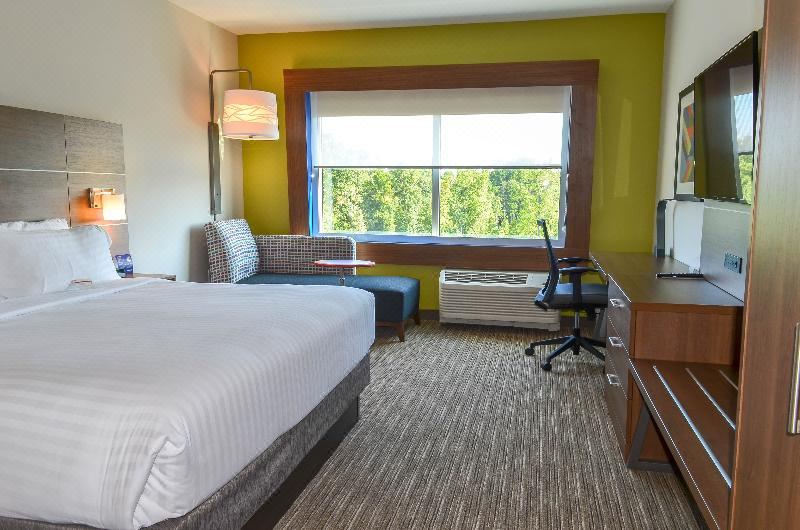 Photo of Bedroom in Umstead