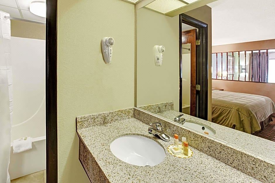 Photo of Bathroom in Conover