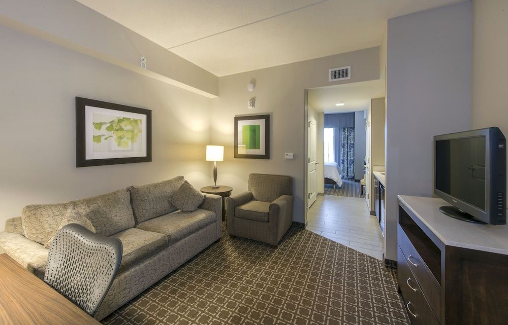Photo of Livingroom in Southwest Raleigh
